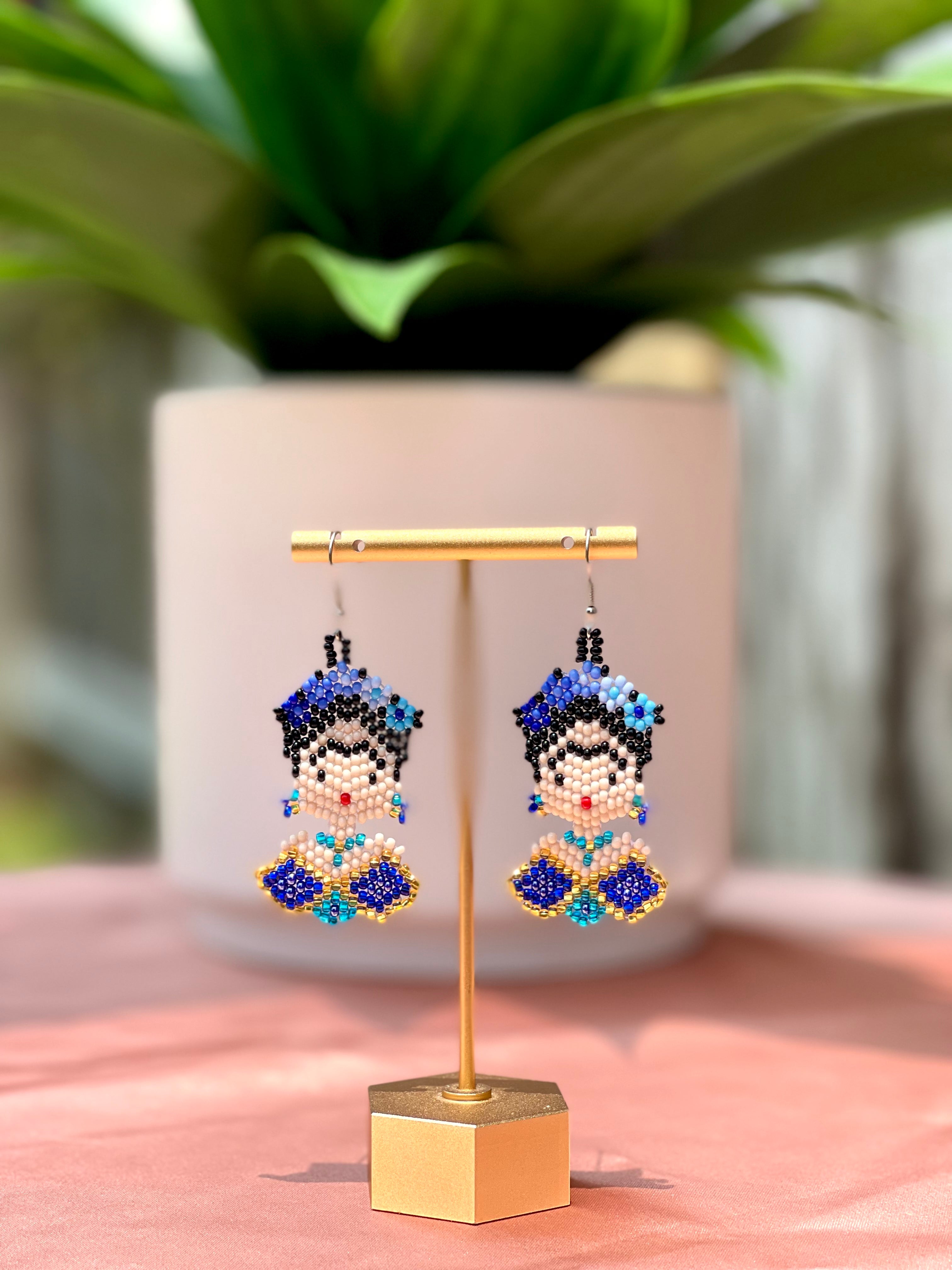 FRIDA - BEADED EARRINGS