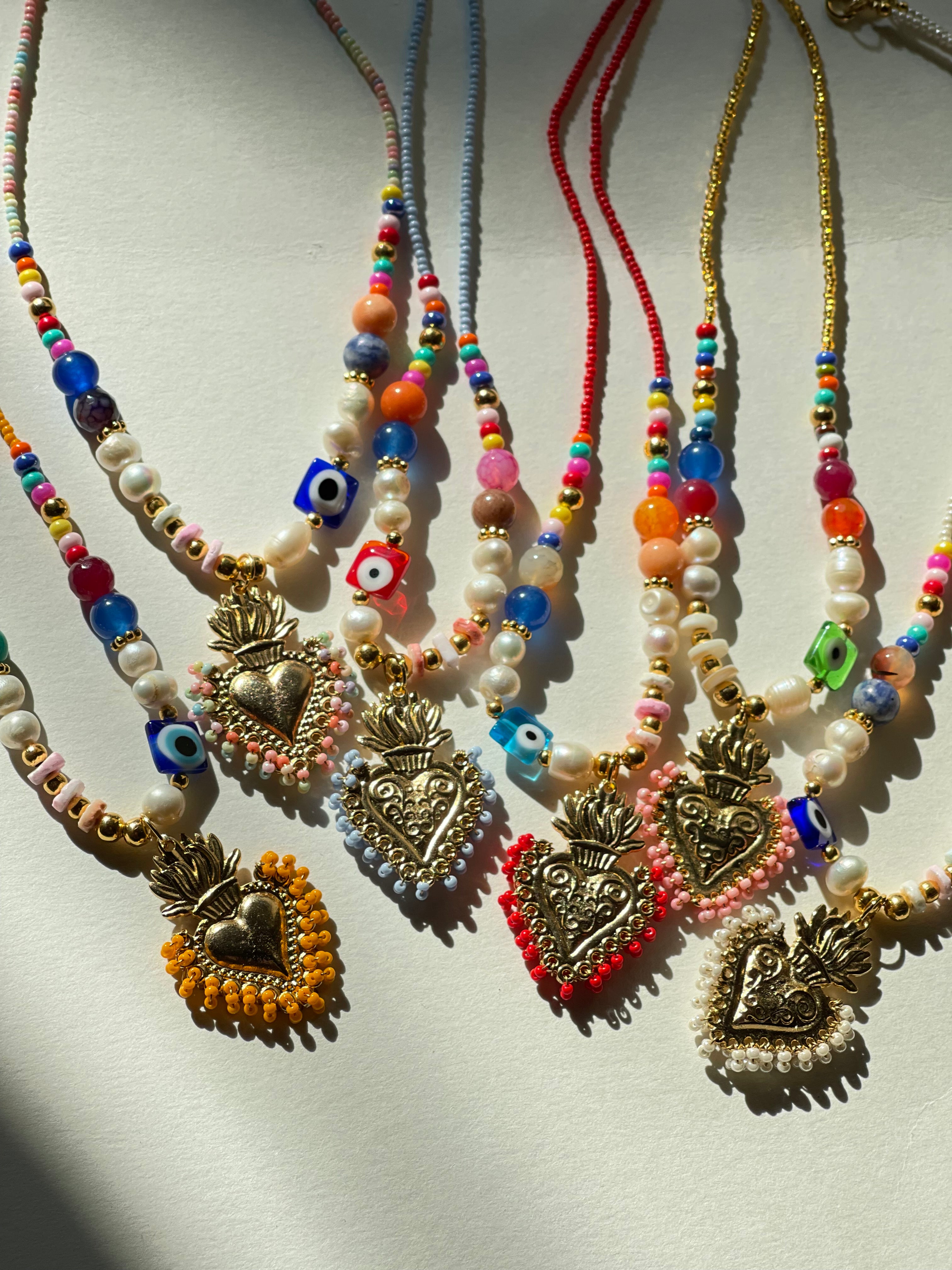 CORAZONCITO SAGRADO - NECKLACE
