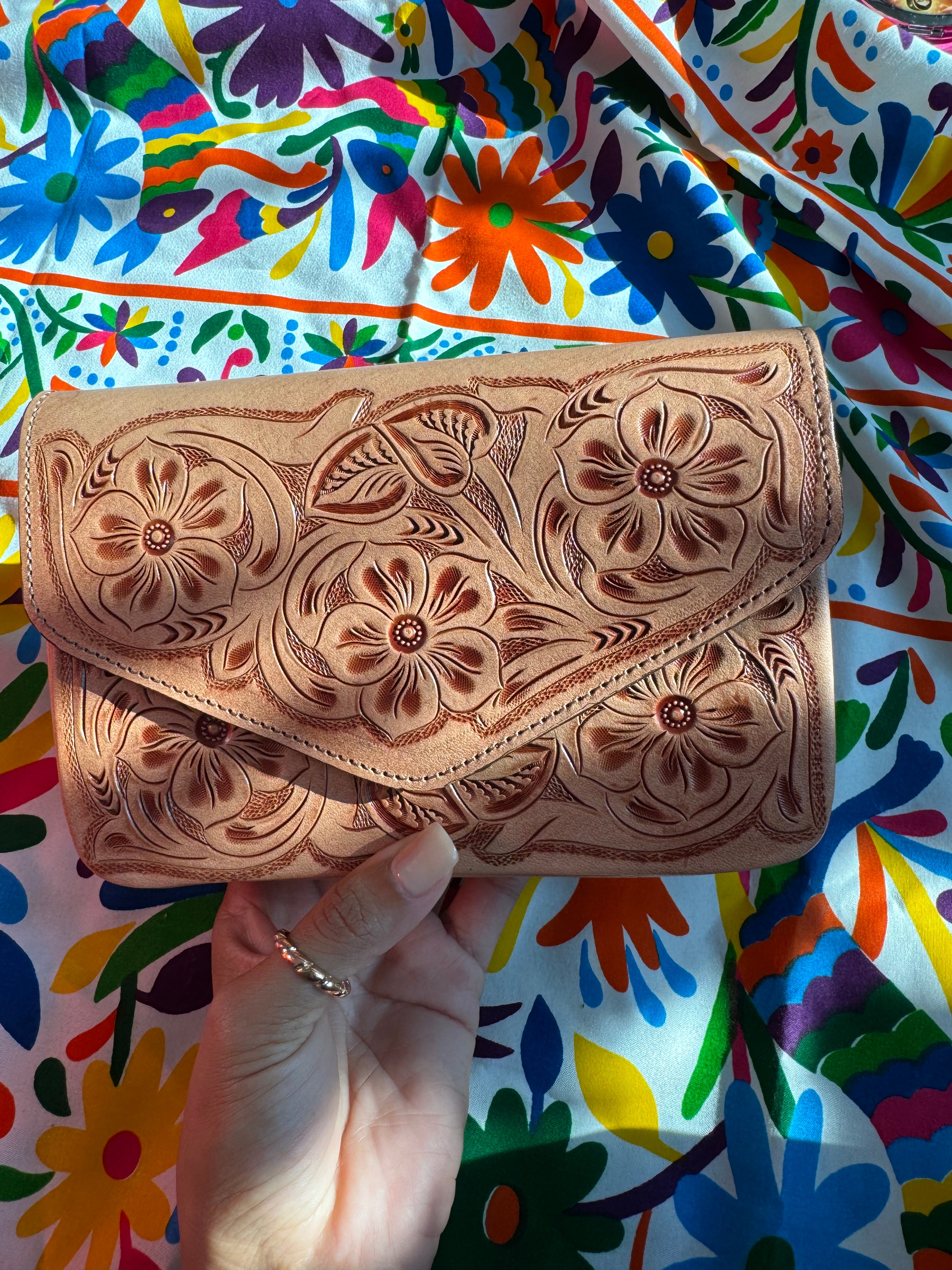 MARIA ELENA HANDBAG - TAN