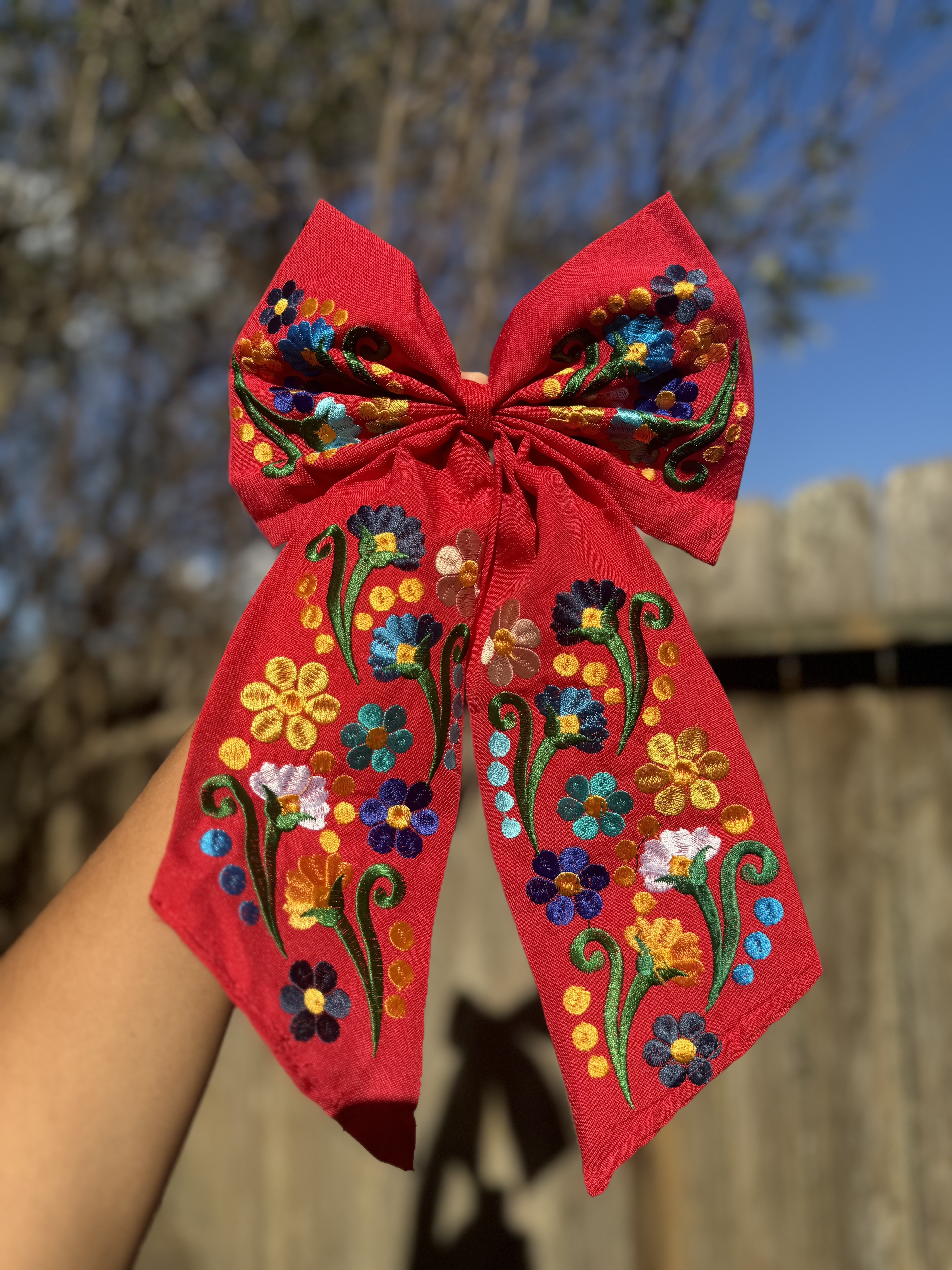 EMBROIDERED COQUETTE HAIR BOWS - LARGE