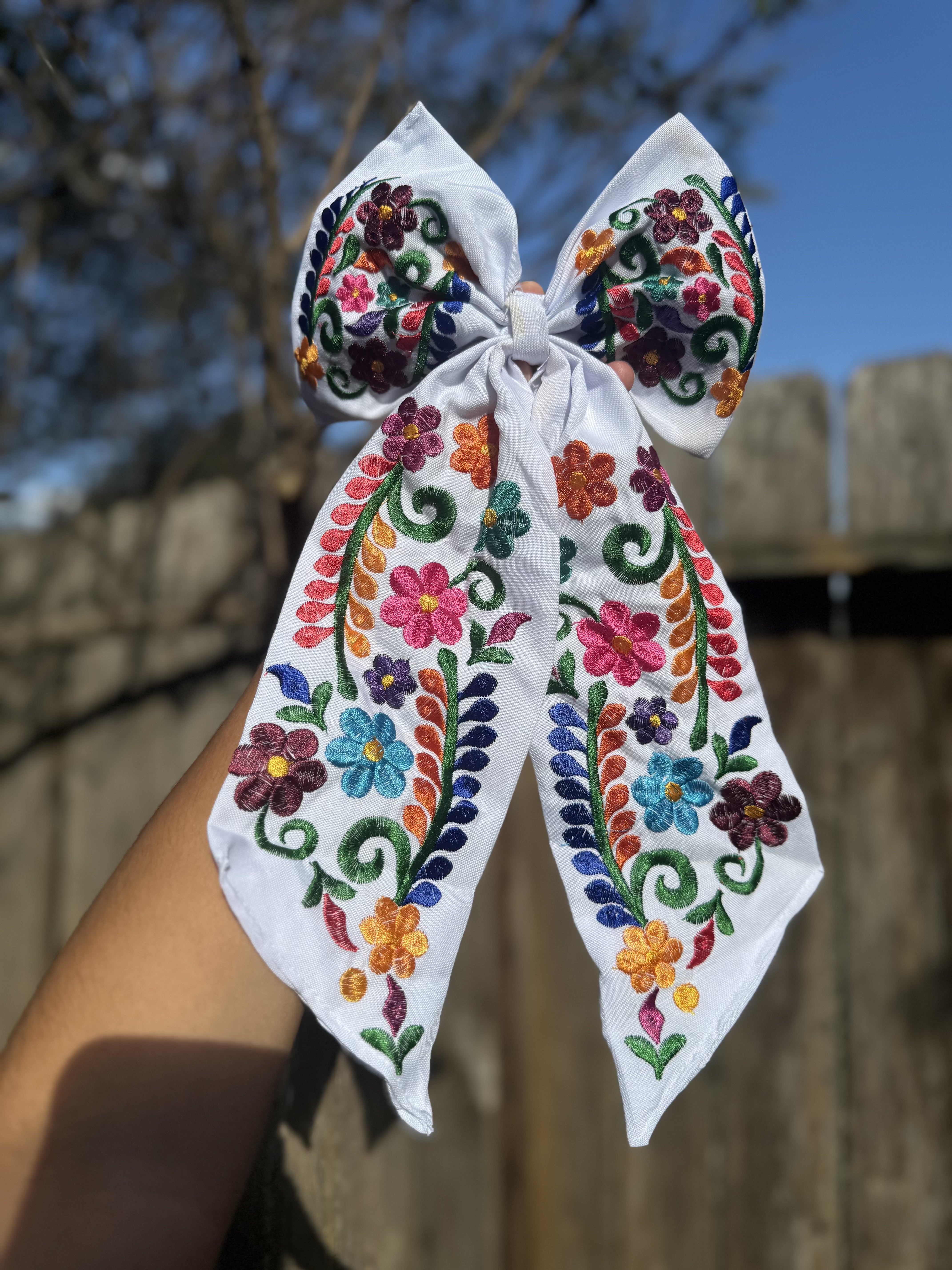 EMBROIDERED COQUETTE HAIR BOWS - LARGE