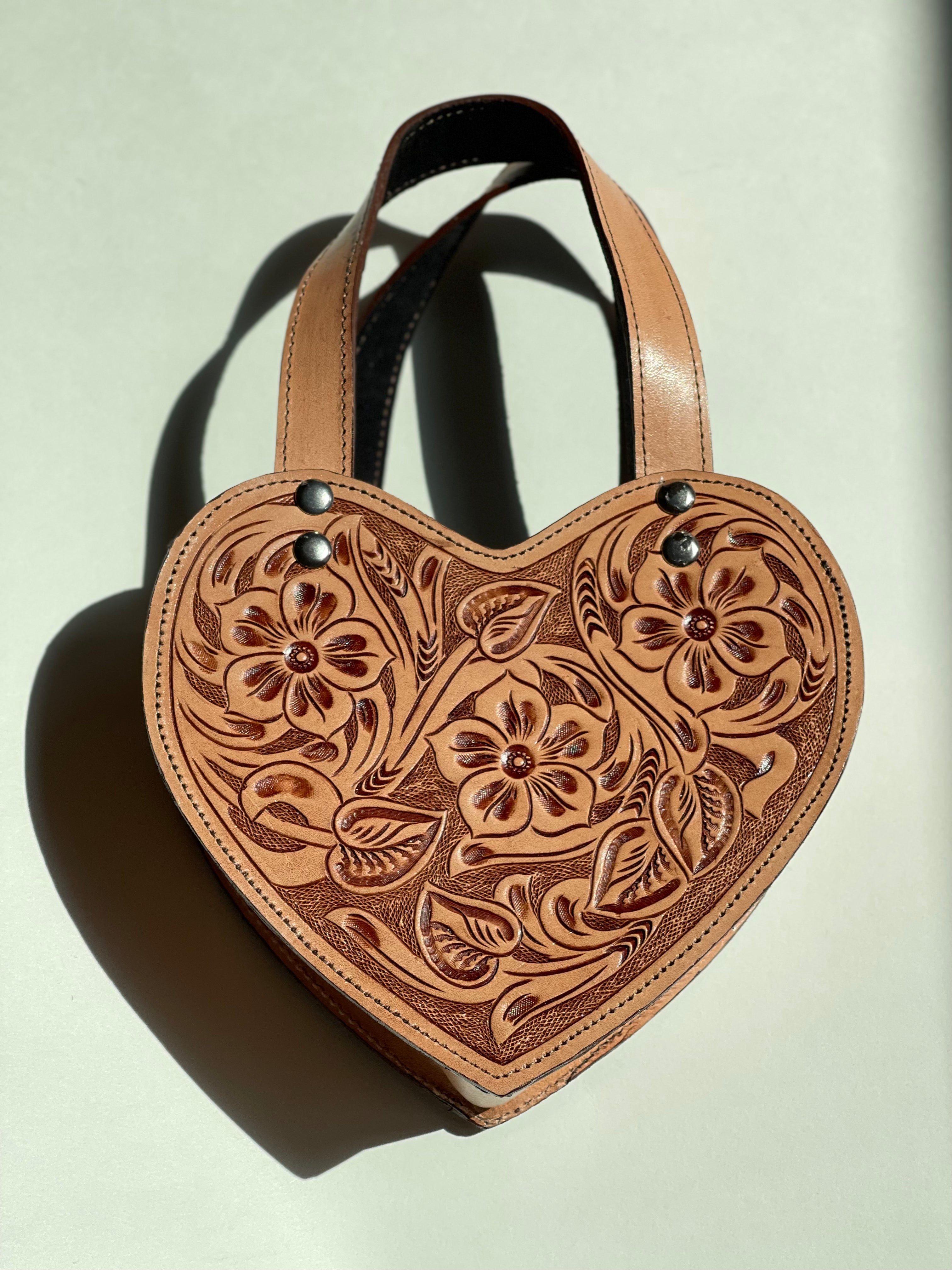 TAN - CORAZON HANDBAG