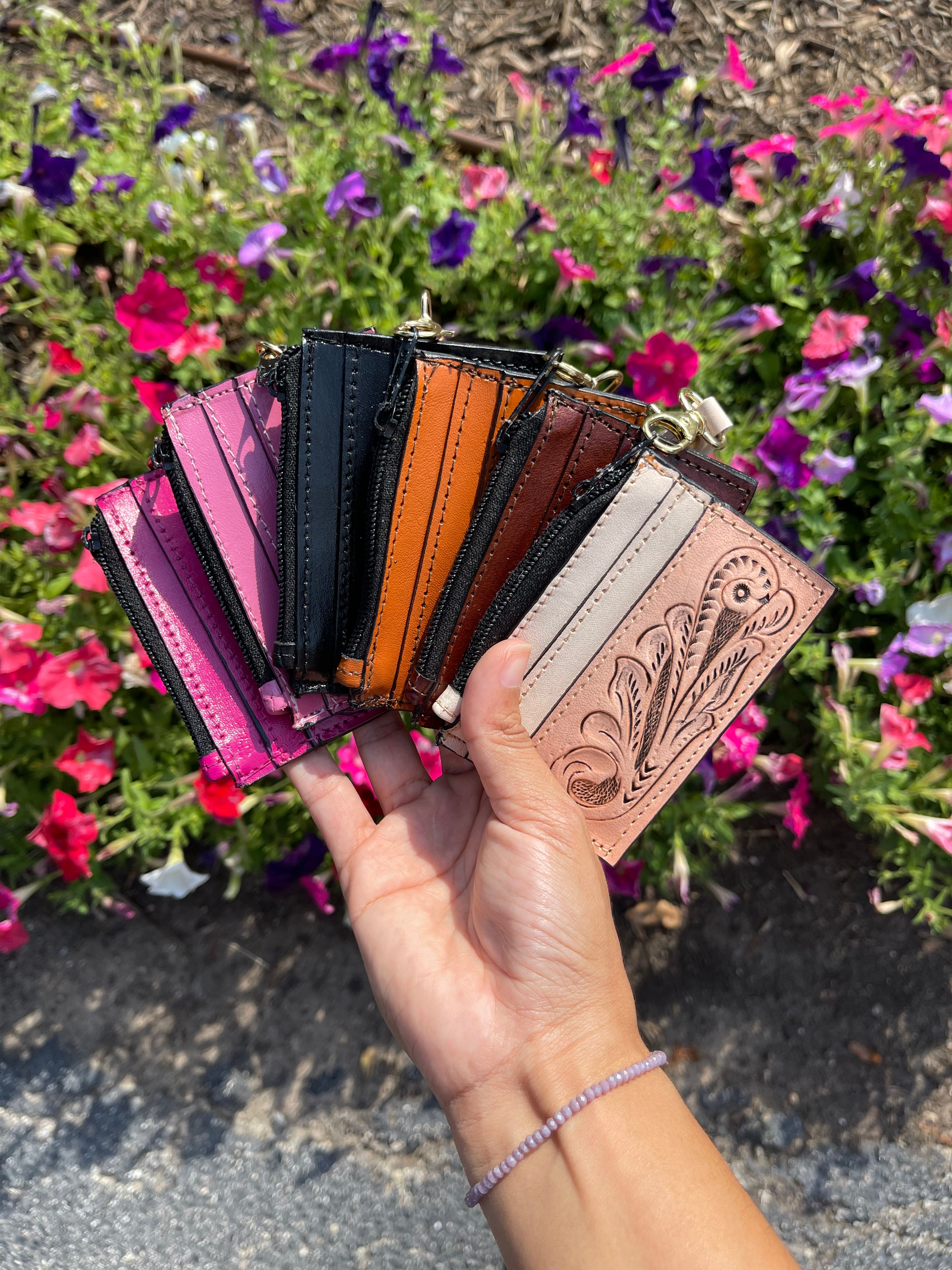 CLUTCH / MONEDERO FLOWER