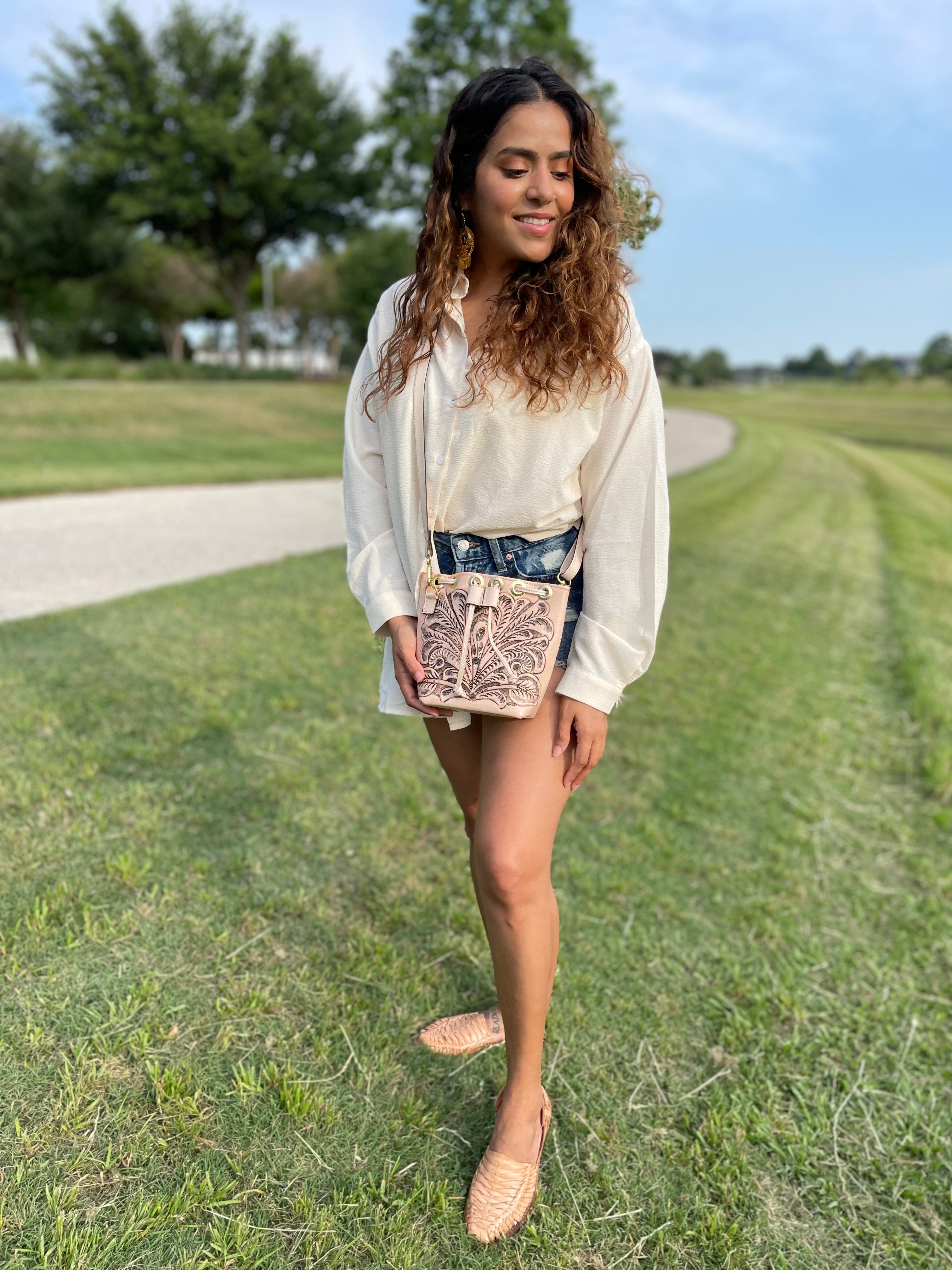 YARETZI - PIEL NATURAL MINI BUCKET BAG