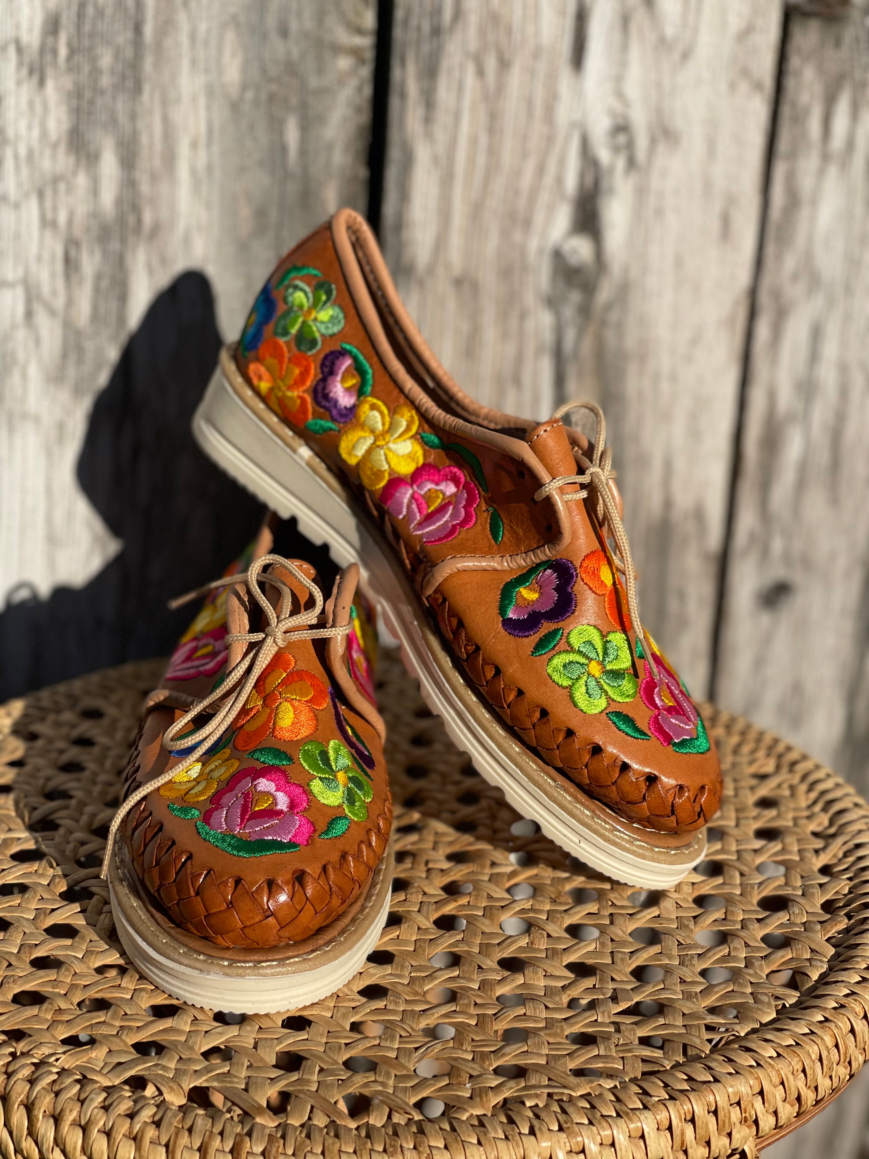 FLORES LOAFERS - BROWN