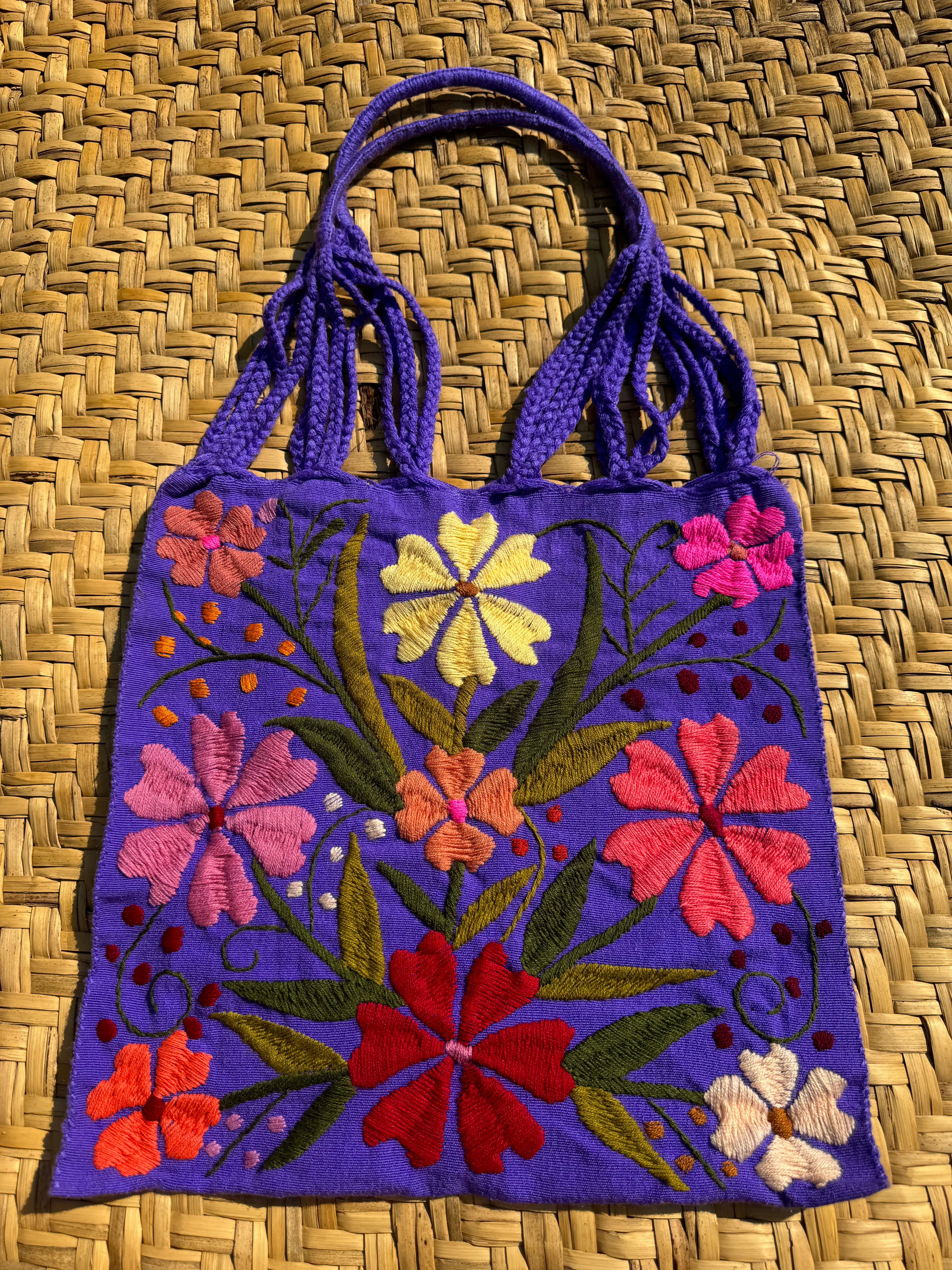 FLOWER EMBROIDERED TOTE BAG