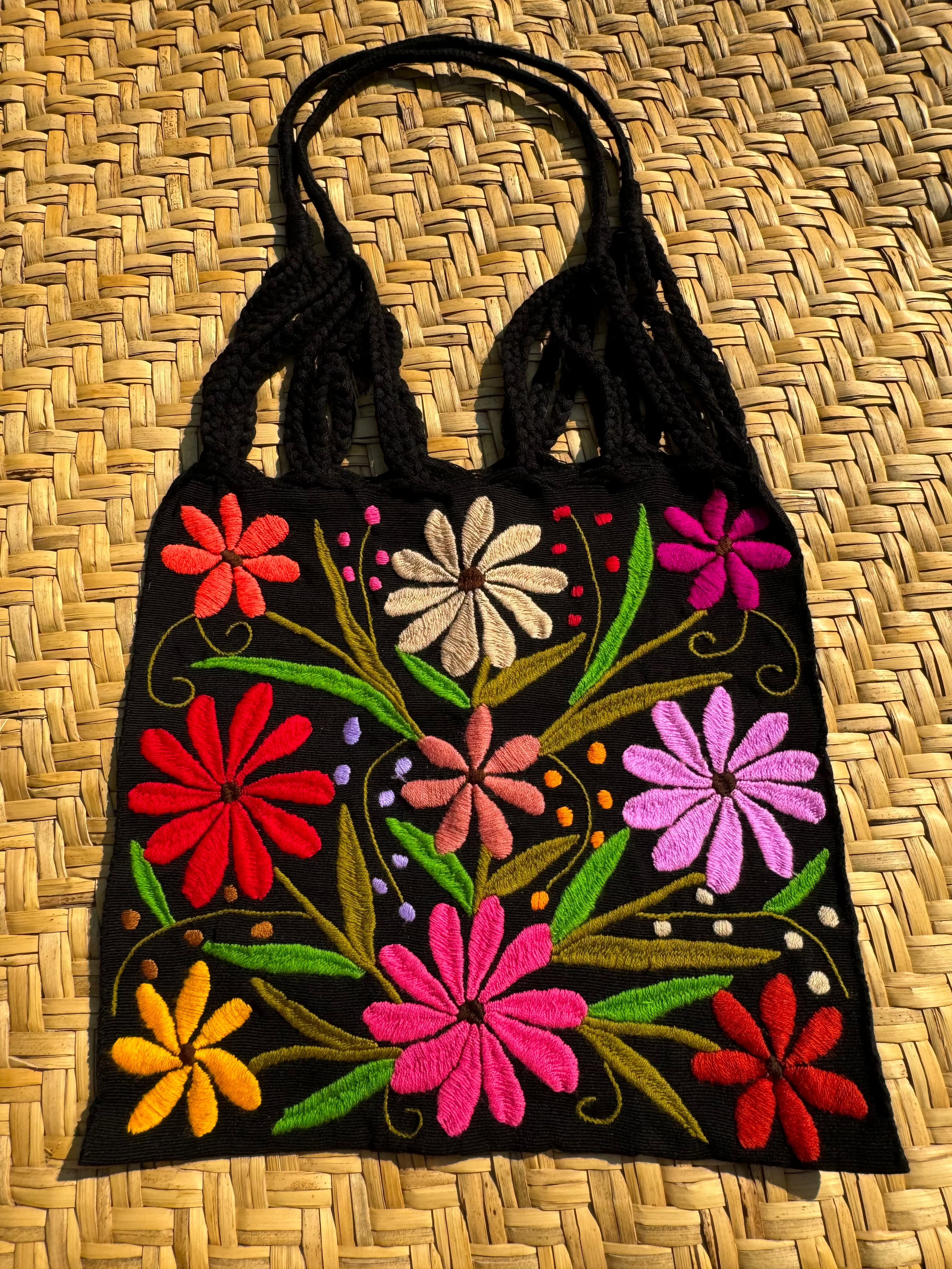 FLOWER EMBROIDERED TOTE BAG