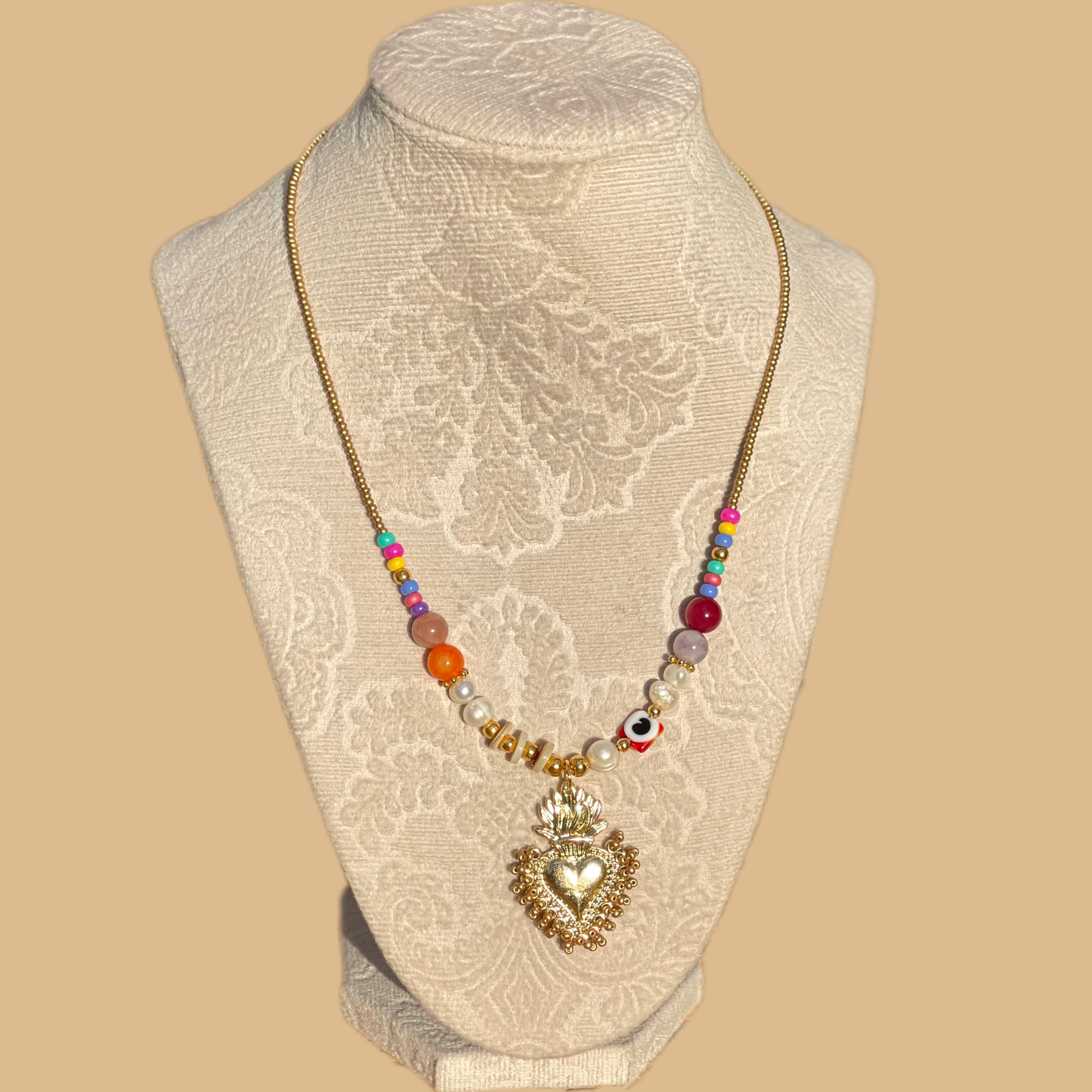 CORAZONCITO SAGRADO - NECKLACE