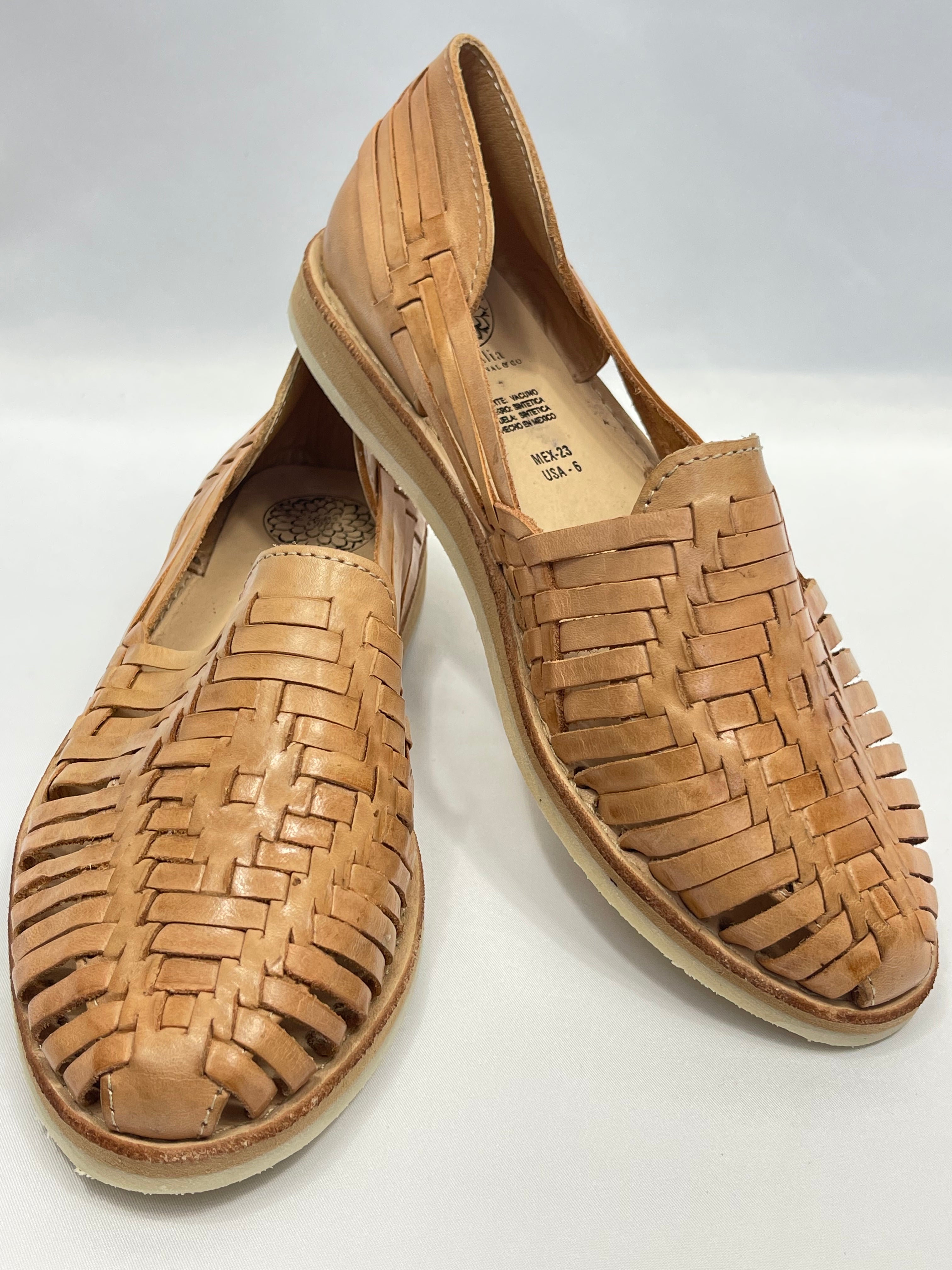 JANE HUARACHES - TAN