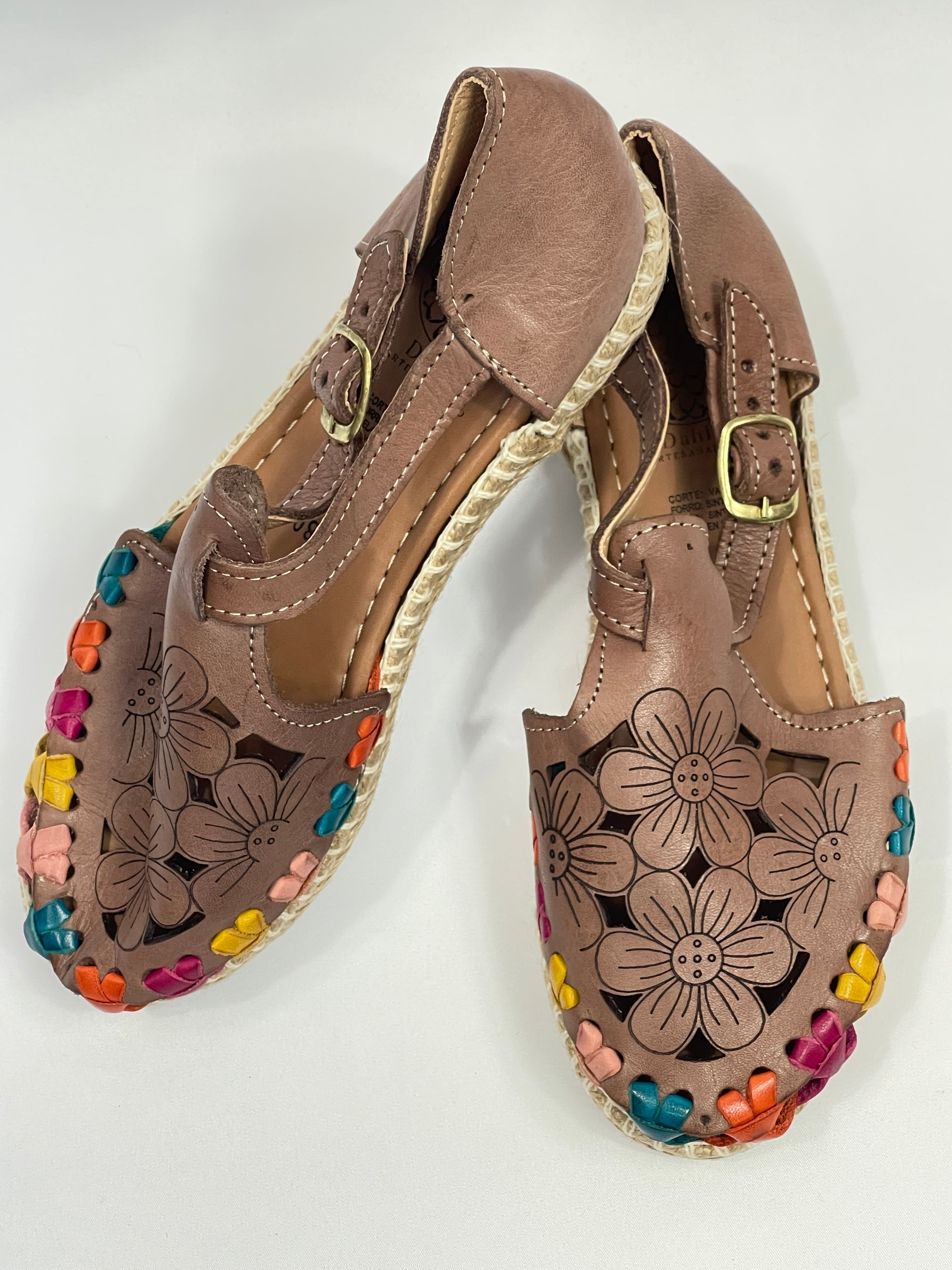 FLORECITAS HUARACHES
