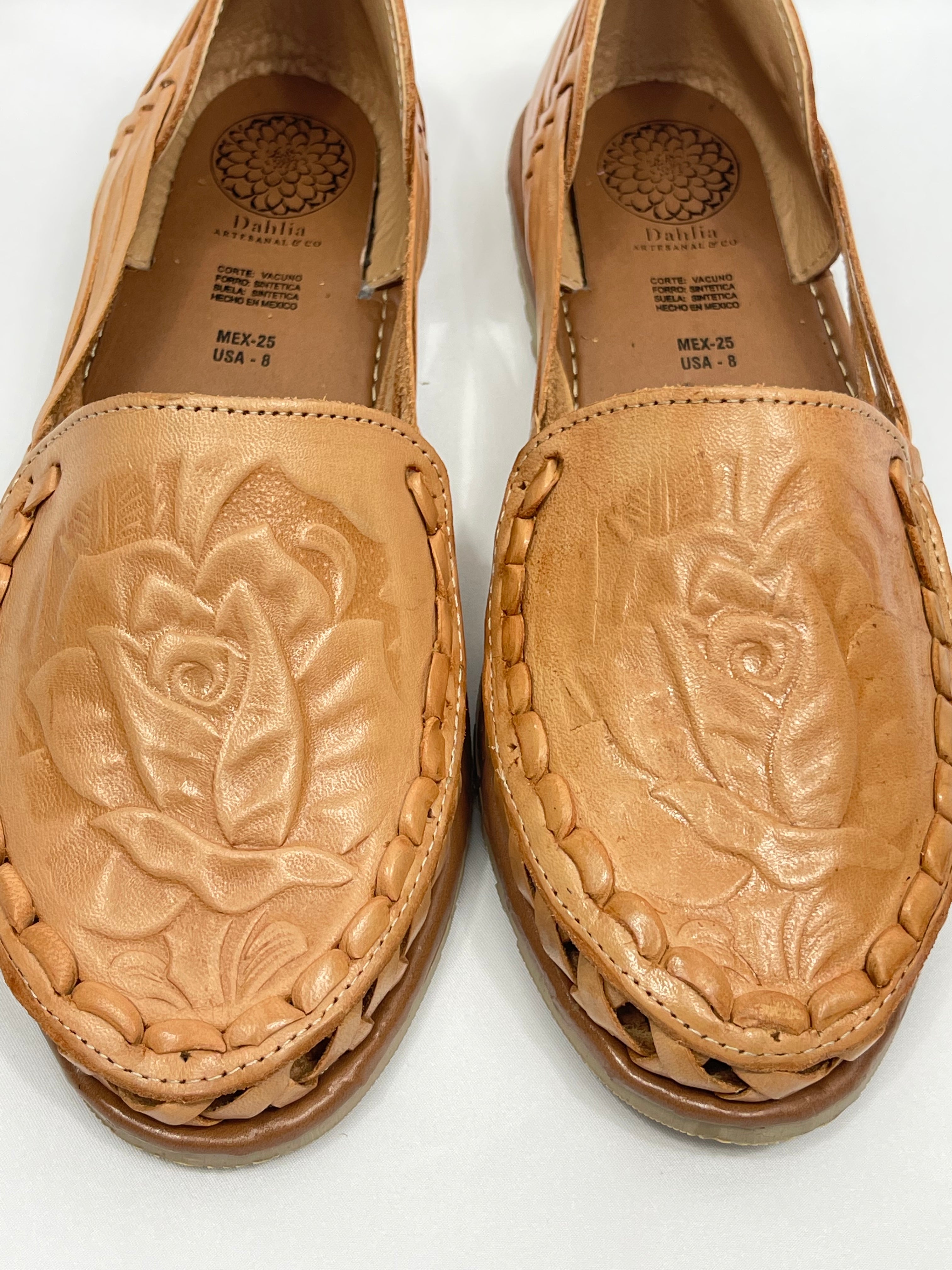 ROSA HUARACHES