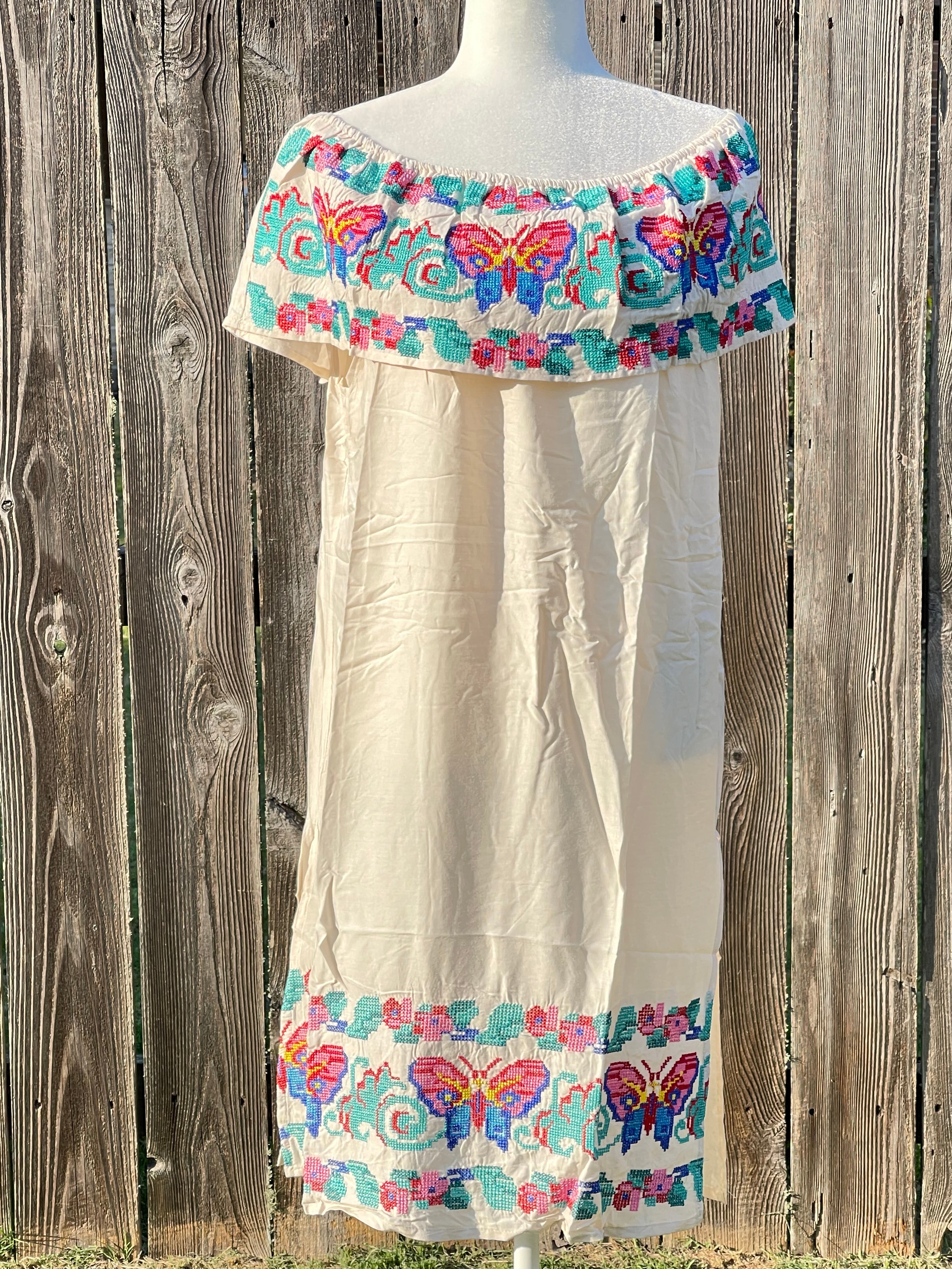 VESTIDO TRADICIONAL MEXICANO