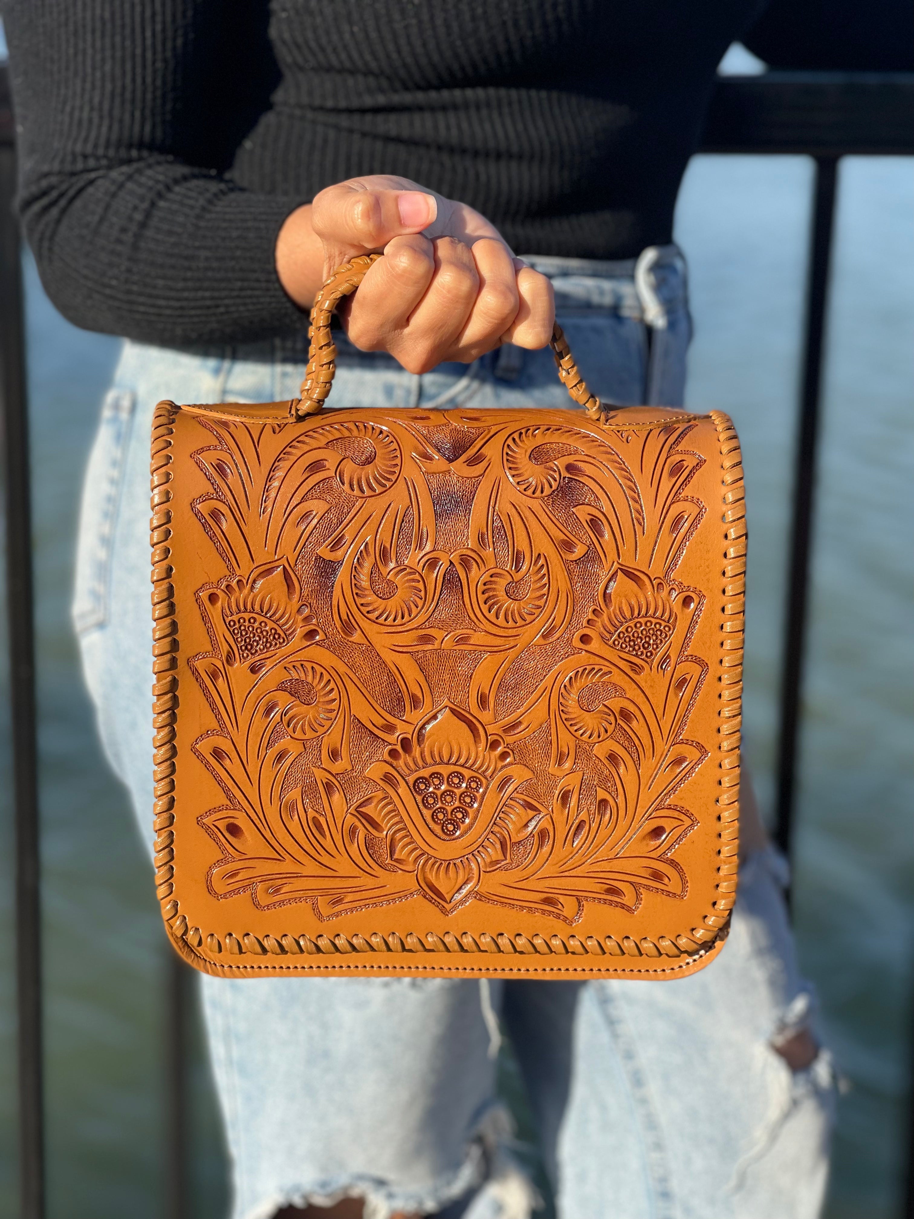 VICTORIA HANDBAG - MIEL **PREORDER**