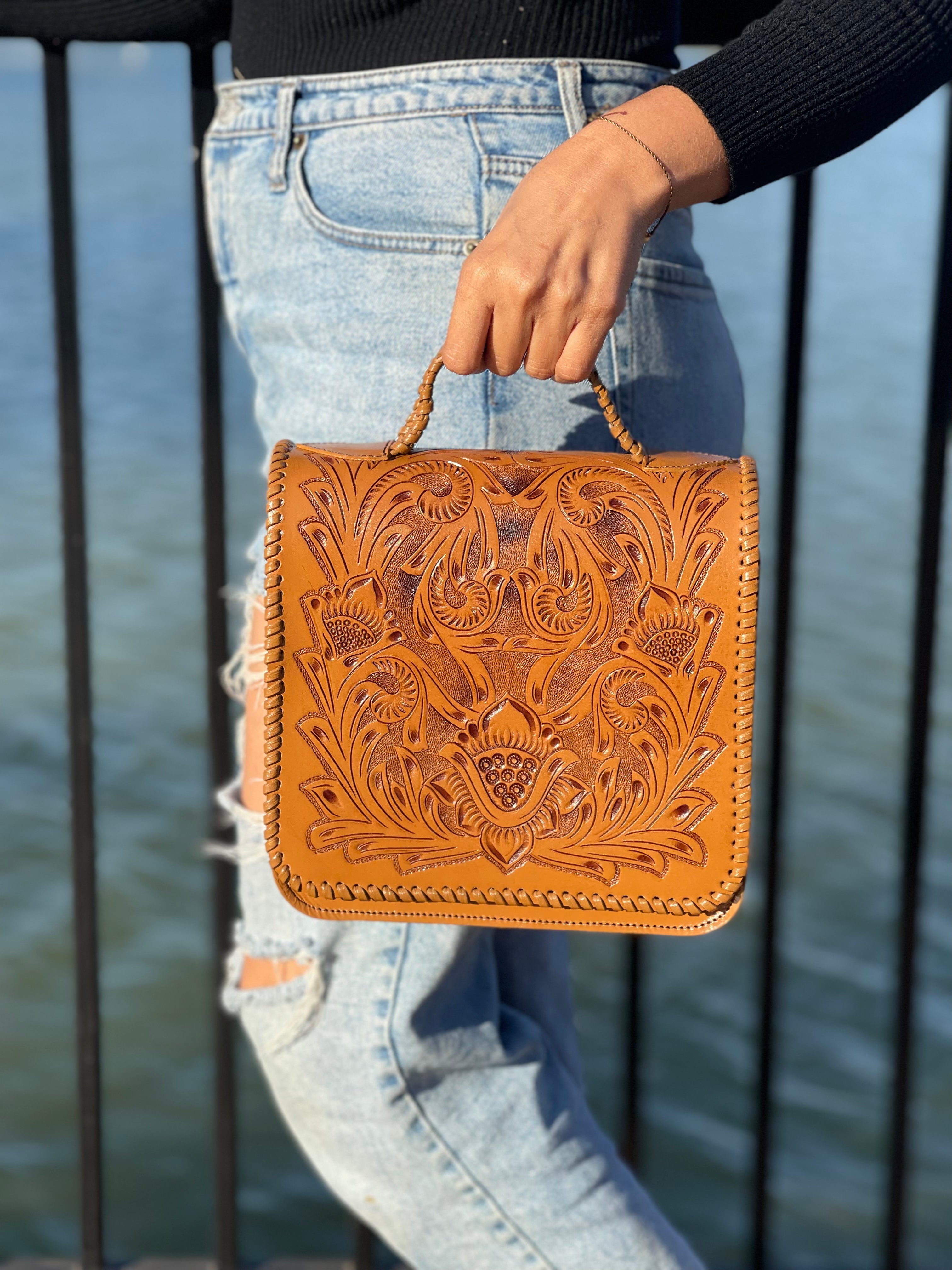 VICTORIA HANDBAG - MIEL **PREORDER**