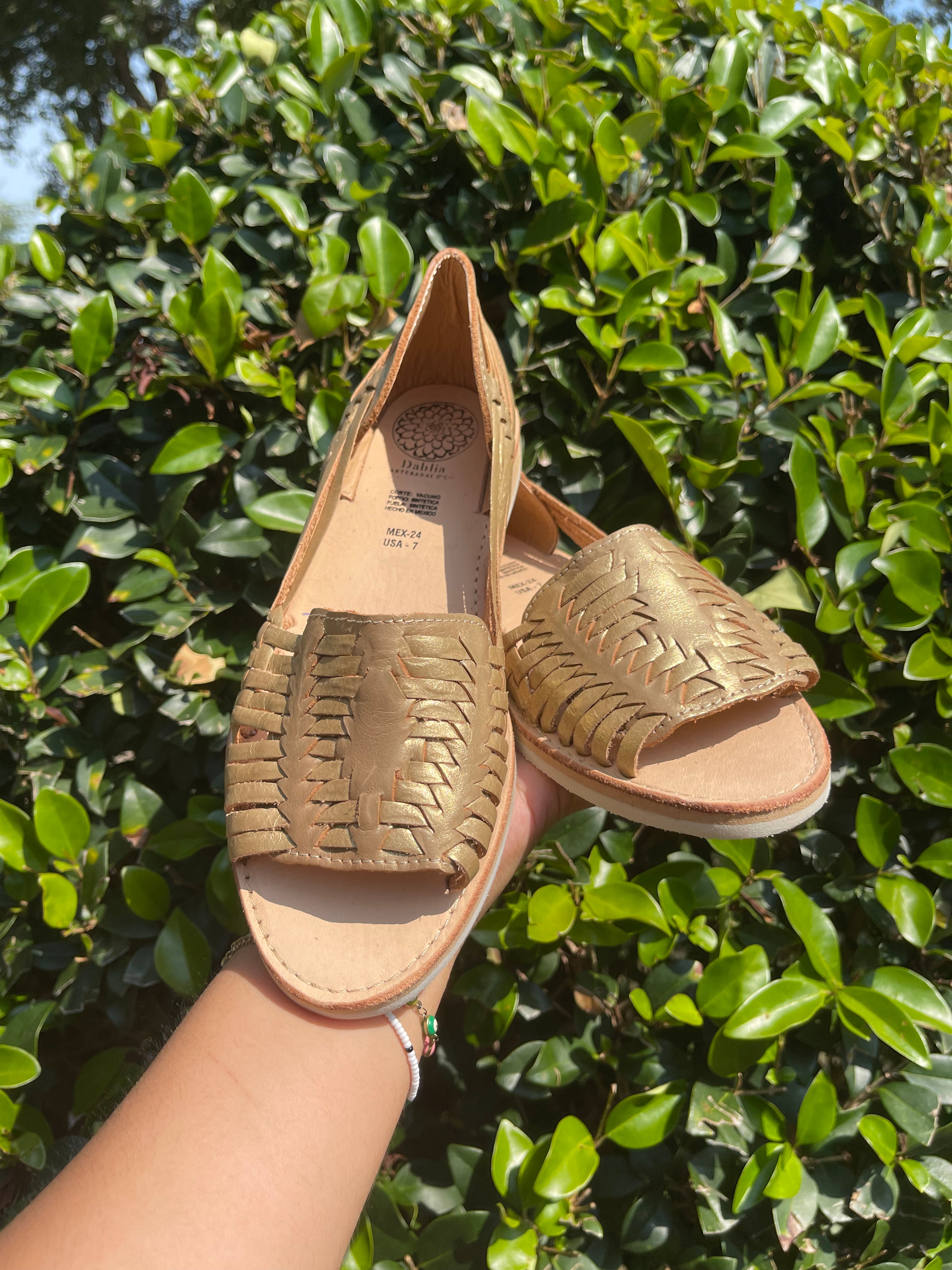 HUARACHES MALINCHE ORO
