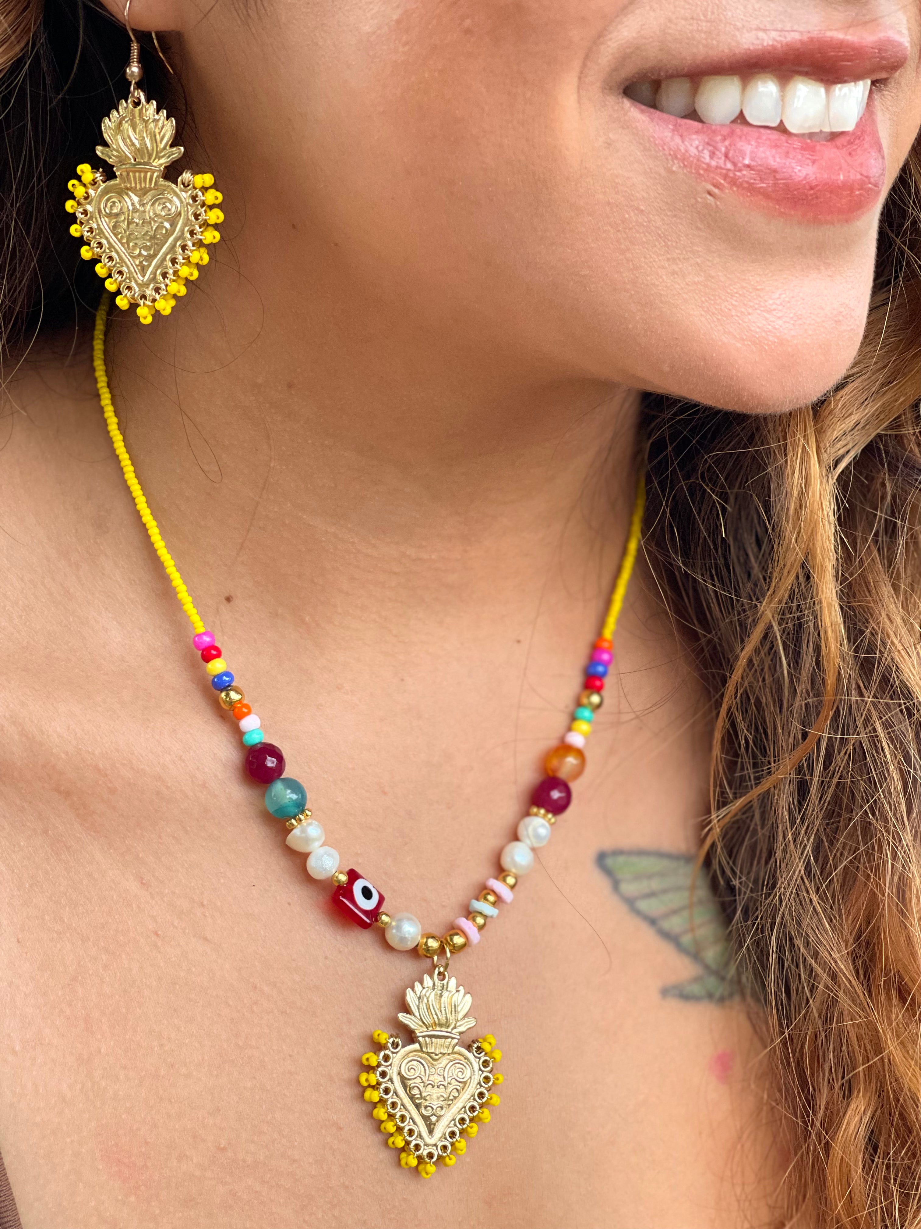CORAZONCITO SAGRADO - NECKLACE