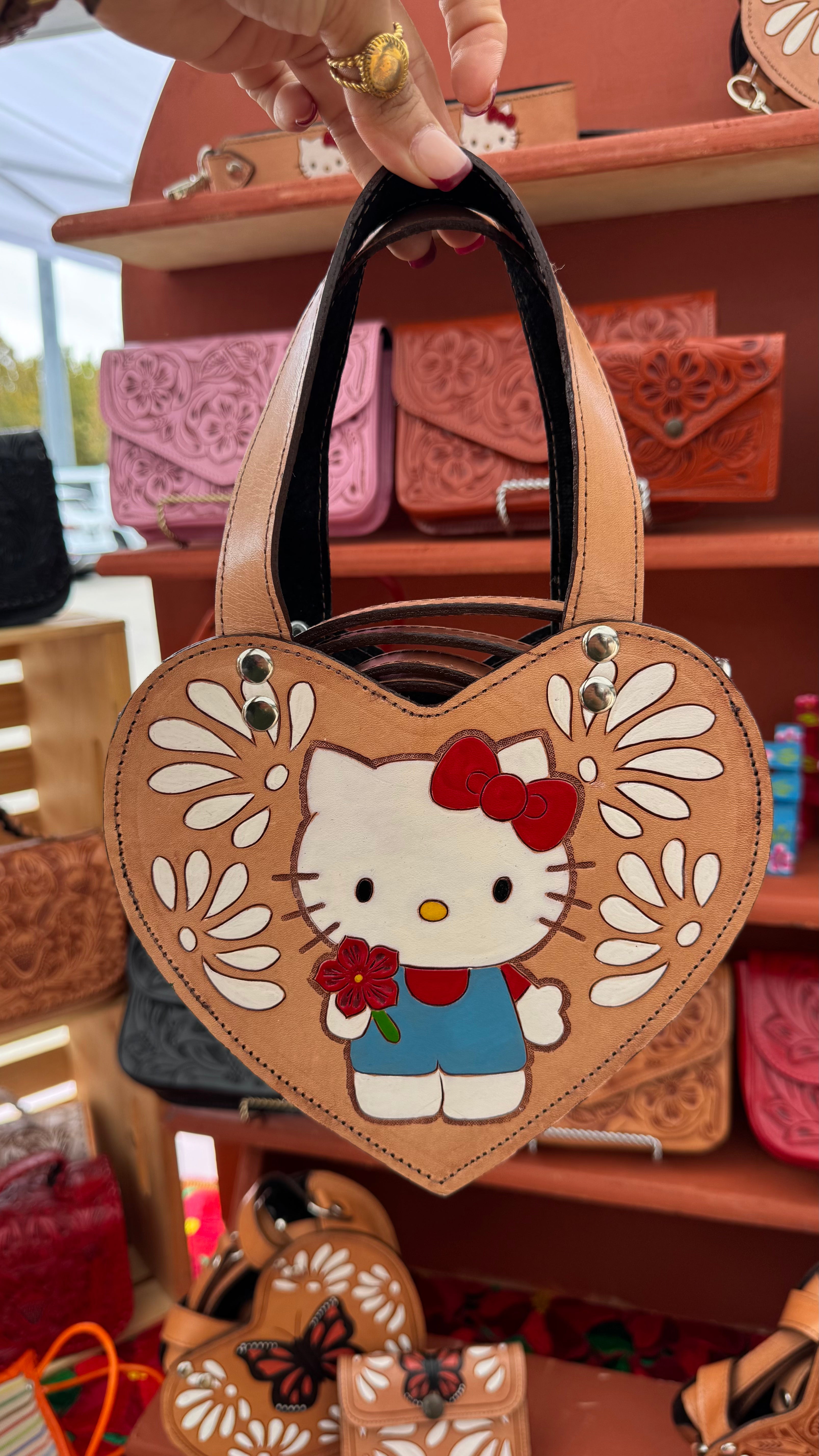 HK - CORAZON HANDBAG