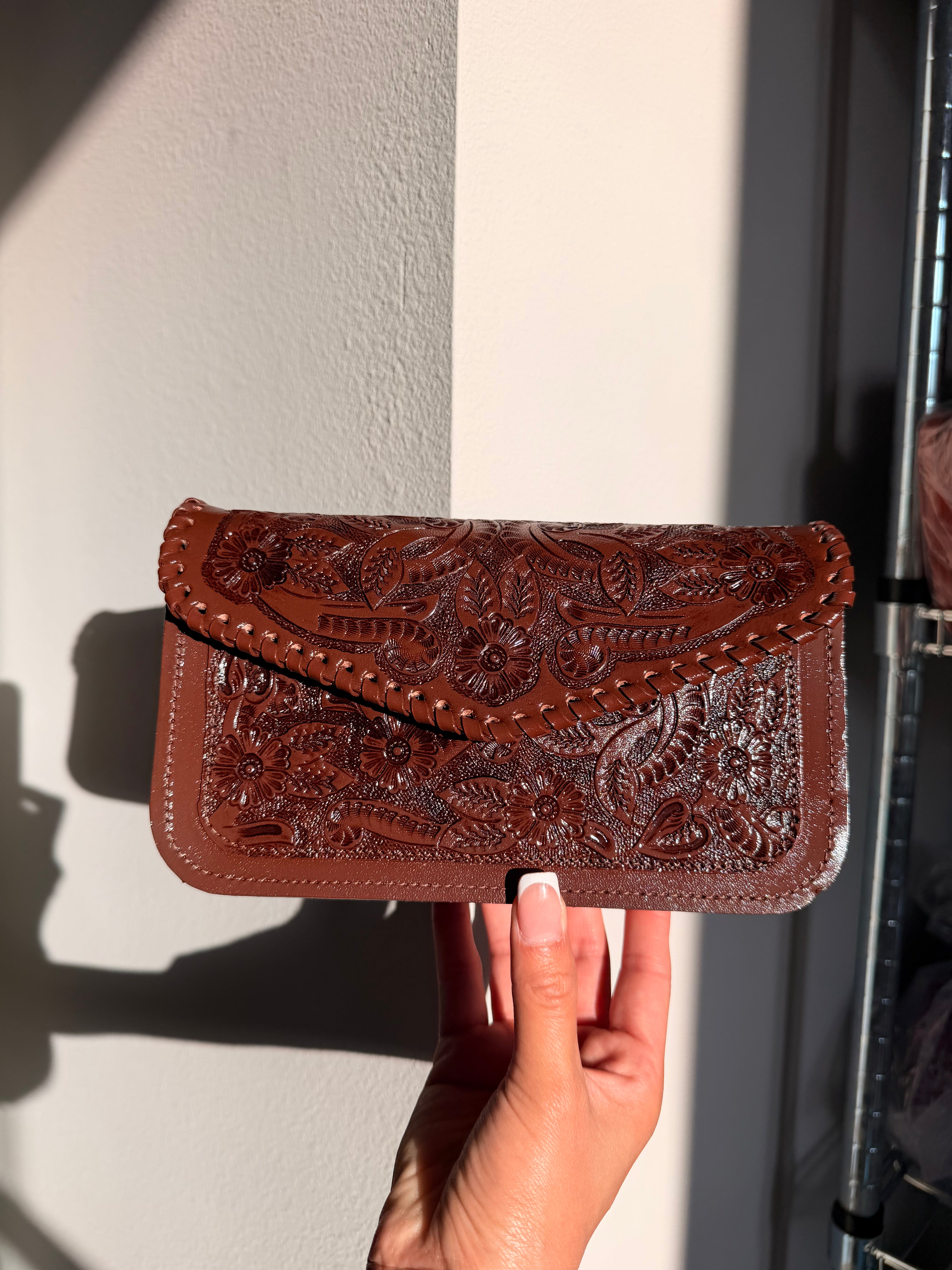 MILAGROS SHOULDER BAG - CHOCOLATE