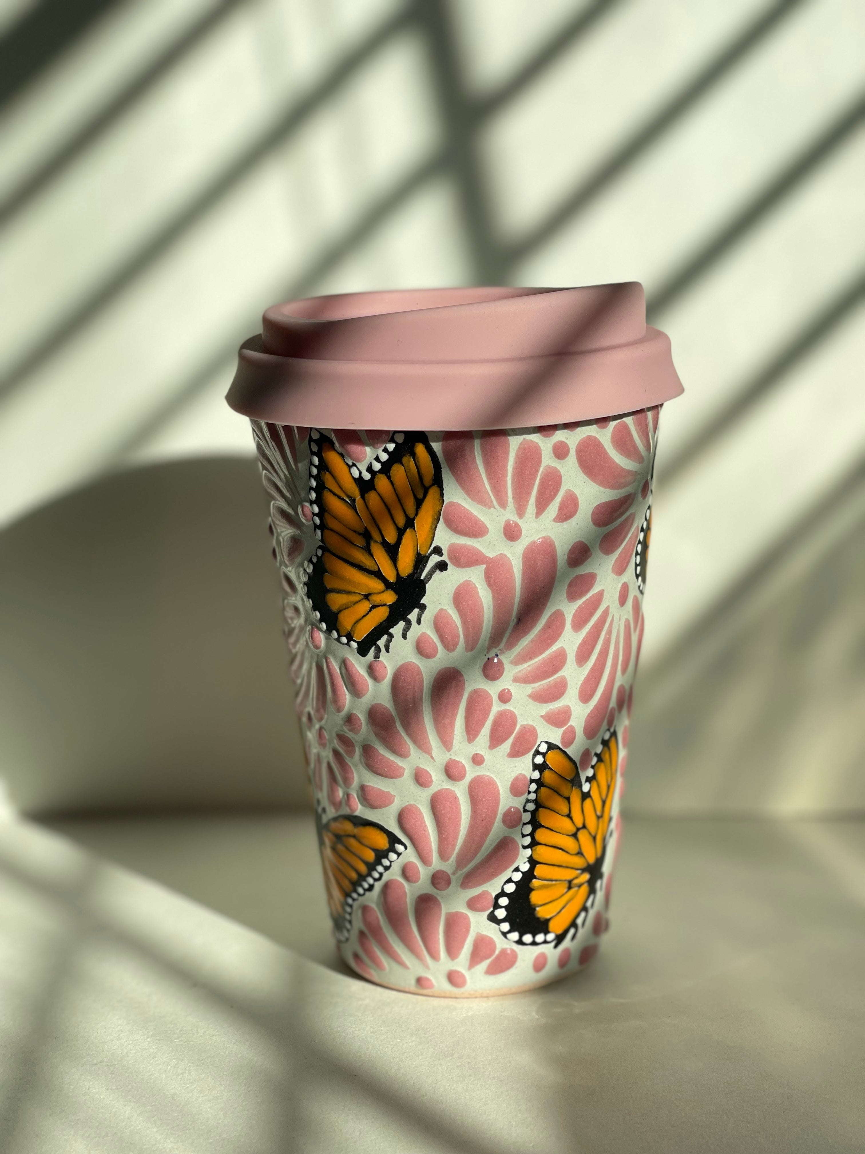 TAZA  TALAVERA - PINK MARIPOSAS