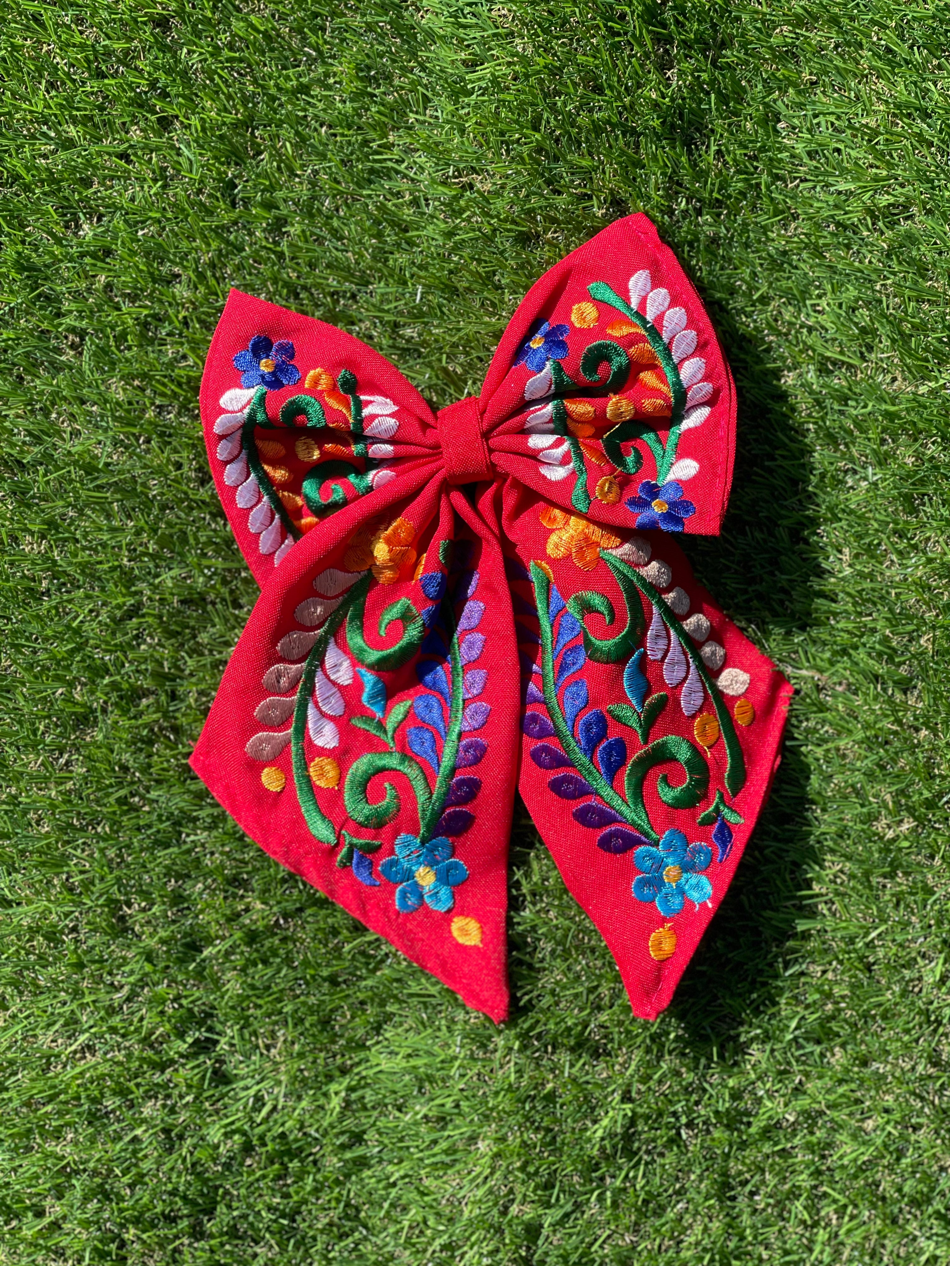 COQUETTE EMBROIDERED HAIR BOWS - SMALL